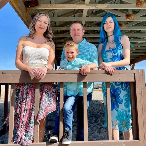 Meet your Posher, Jaime - Picture 1 of 1